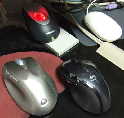 左下:Microsoft Wireless Laser Mouse 6000, 右下: Logicool MX610 Laser Codeless Mouse